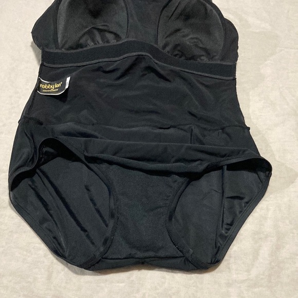 Robbie Len Colorful Tropical Print Women's One Piece Swimsuit - Picture 8 of 12